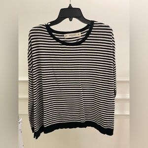 Zara Black and White Crew Neck Sweater